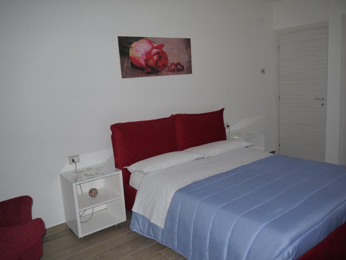 "Cara Pace" In Collina Per Famiglie Bed and Breakfast Montefiore Conca Exteriör bild